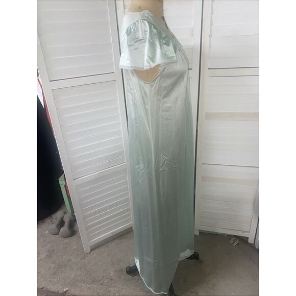 Vintage 2 Piece Vanity Fair Nightgown Peignoir Robe Set Nylon Mint Green Small - Picture 10 of 13